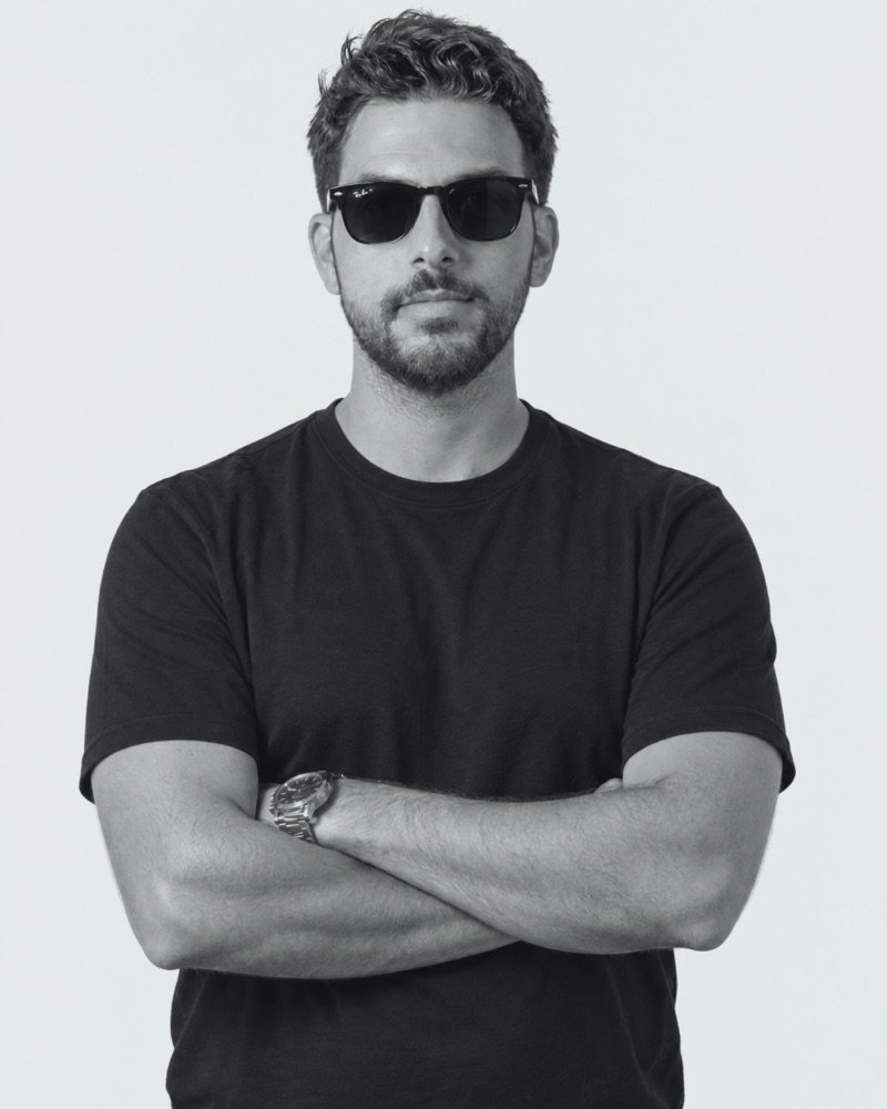 Nikos L., Videographer at Vibrande